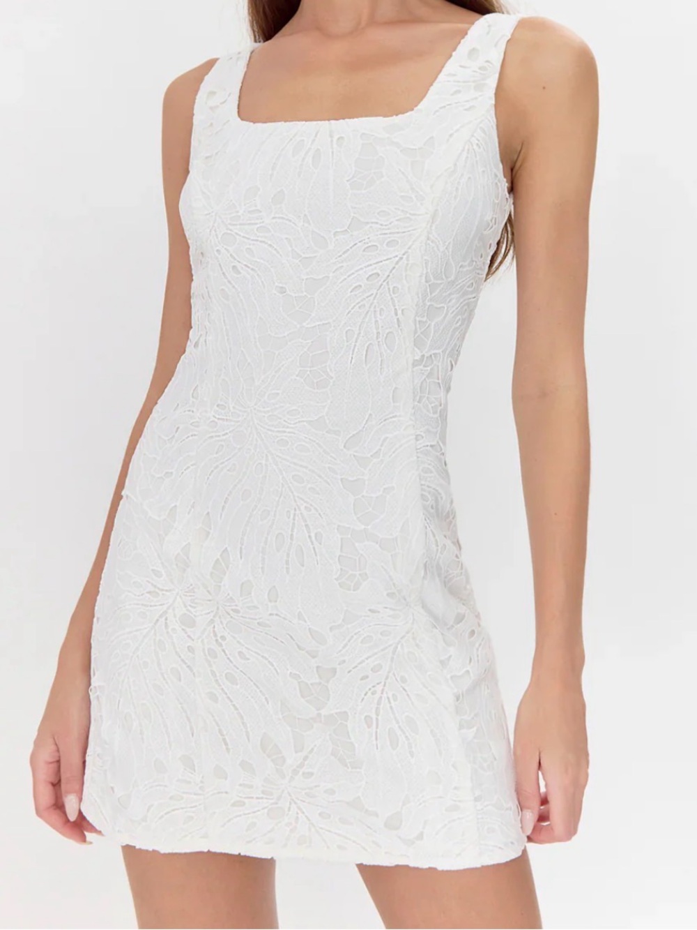 Adelyn Rae Julia 3D Fully Lined Lace Mini Dress in White Size XS NWT